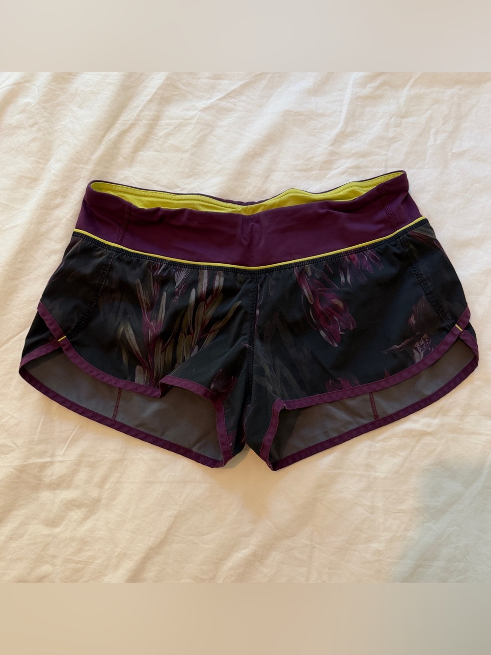 Lululemon Speed Up Shorts